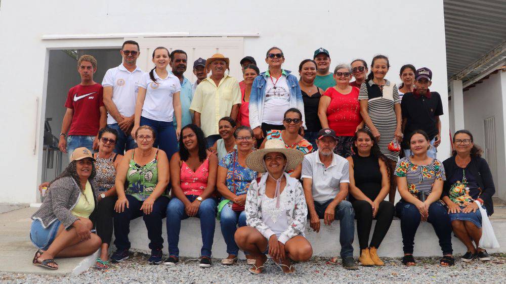 Agricultores/as de Juazeiro participam de oficina e intercâmbio sobre comercialização