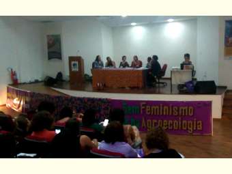 Ferramenta de emponderamento feminino é tema de debate em Recife